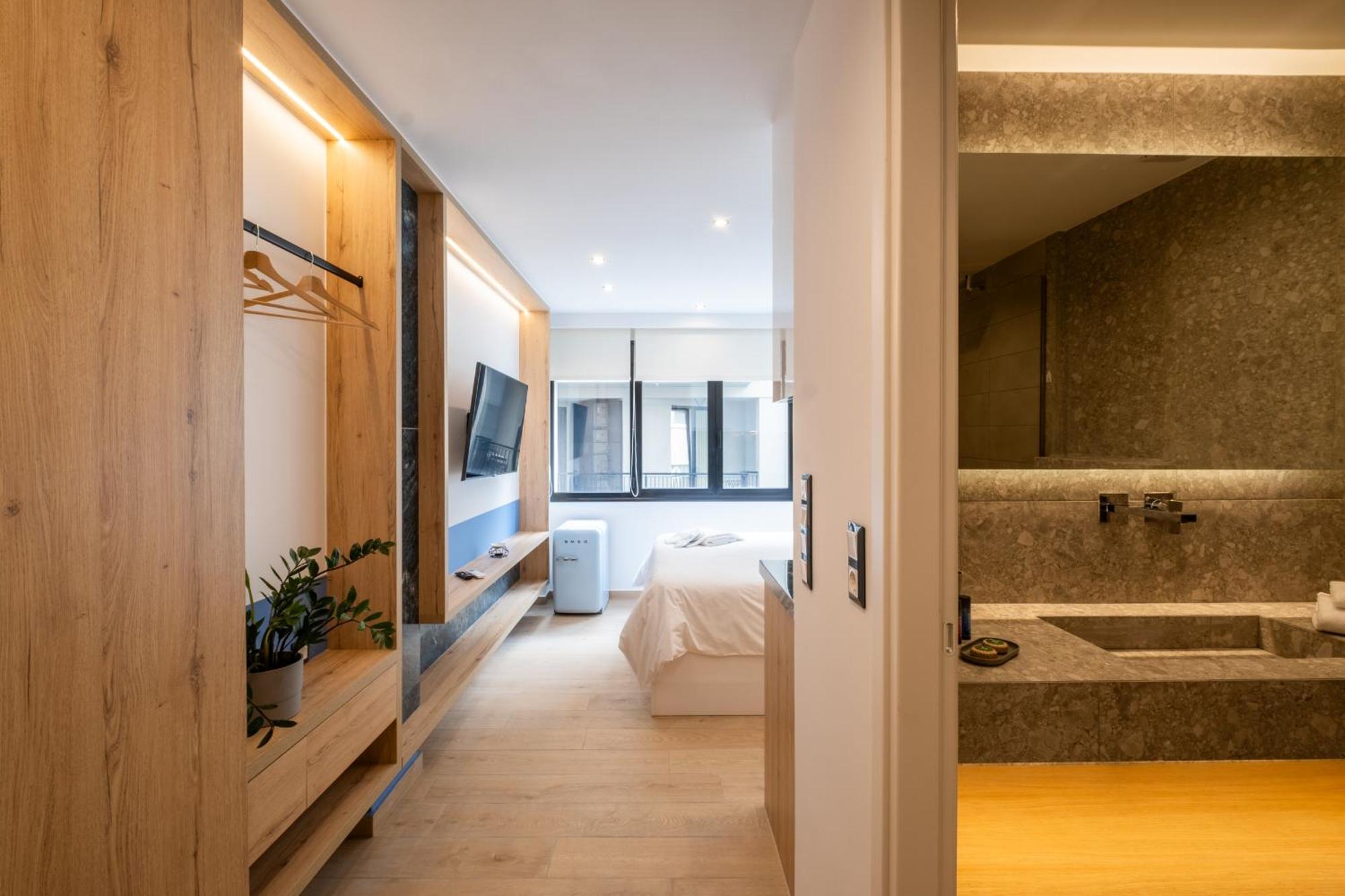 Athensis Apartments In Central Atene Esterno foto