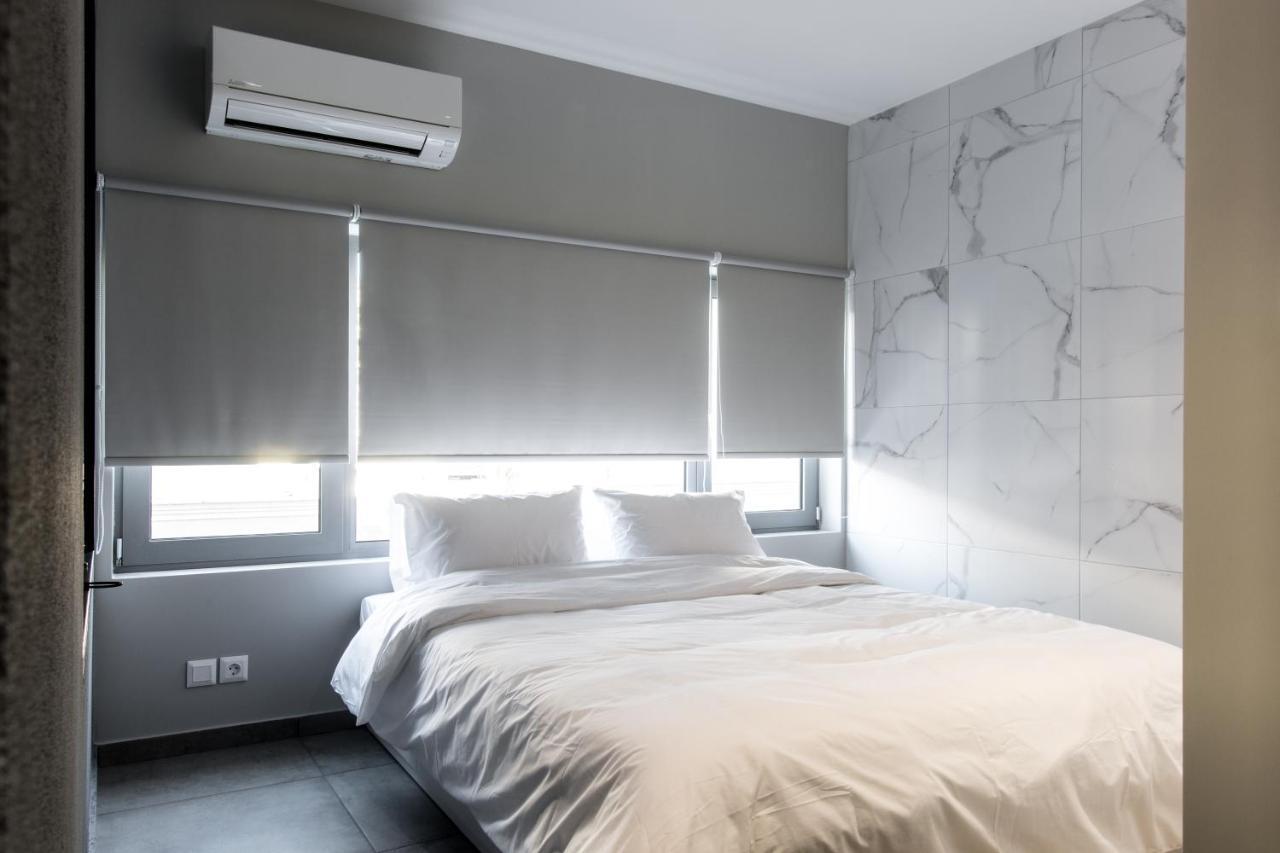 Athensis Apartments In Central Atene Esterno foto